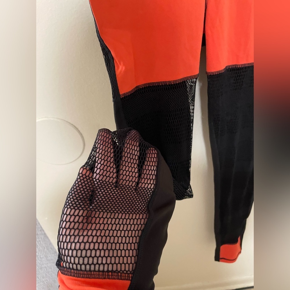 ✨Women’s PopFit Leggings Size Small - Picture 5 of 8